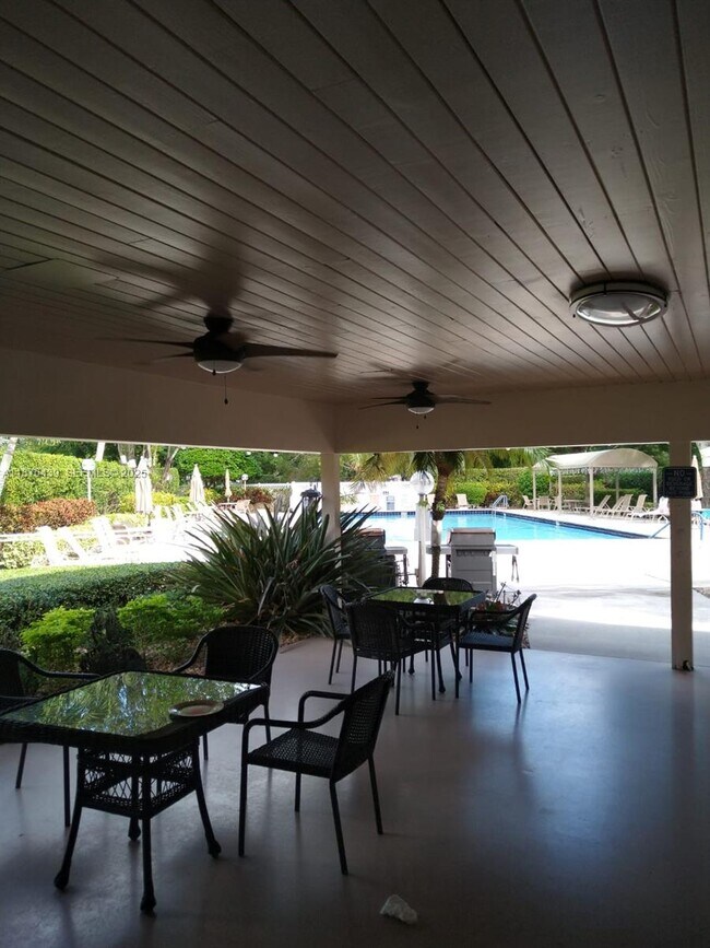 Foto del edificio - 3510 Oaks Way