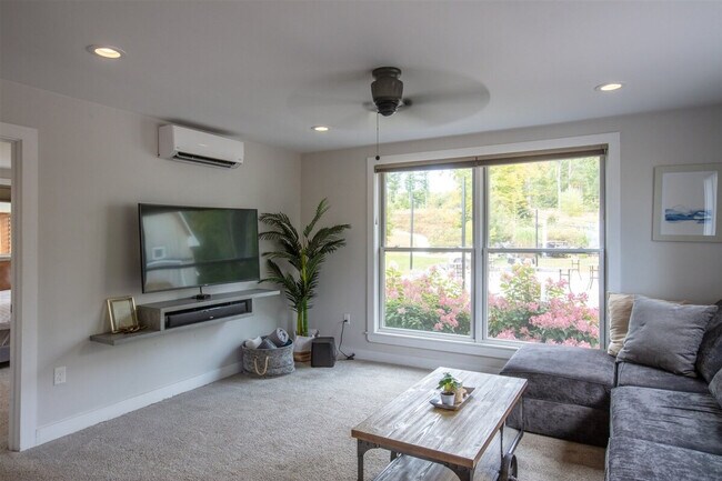 Foto del edificio - 13 Autumn Ln