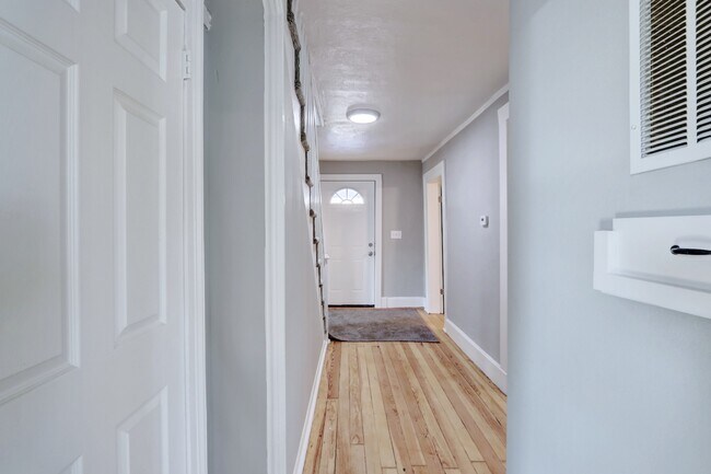 Foto del edificio - 505 E Wall St