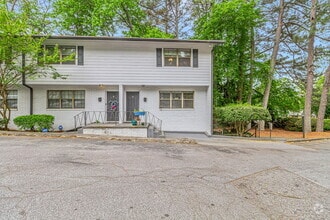 Building Photo - 1683 Briarcliff Rd NE
