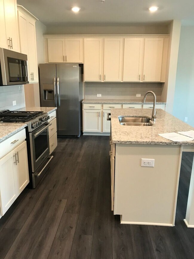 Foto del edificio - 1302 Endicott Ct