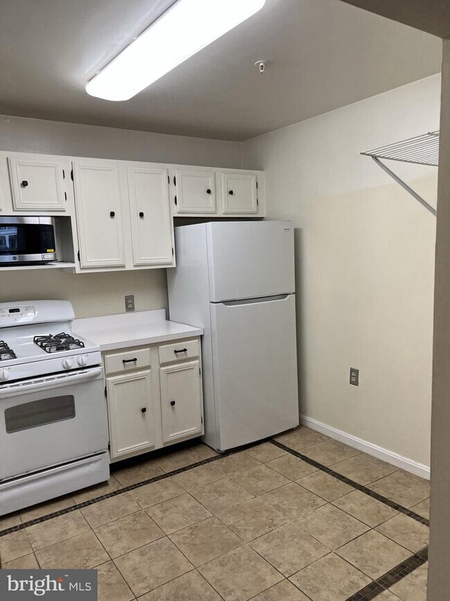 Building Photo - 15309 Diamond Cove Terrace