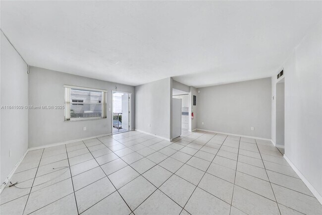 Building Photo - 801 Meridian Ave