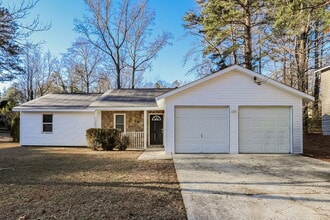 Building Photo - 266 Montego Cir