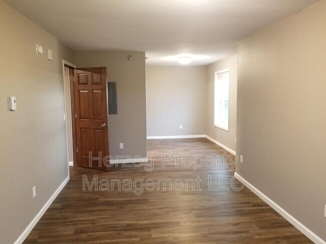 Foto del edificio - 1770 10th Ave E