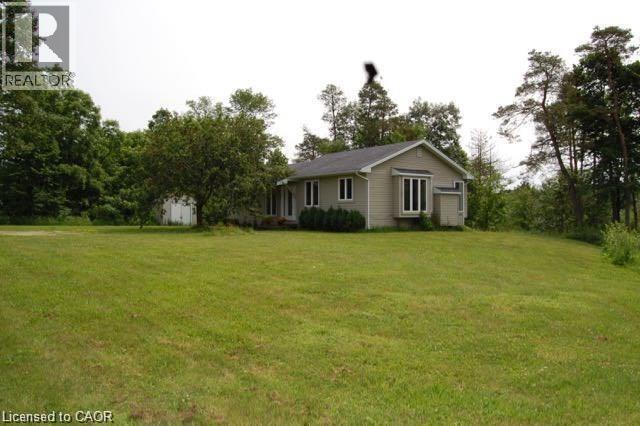 Photo du bâtiment - 1387 Milburough Town Line