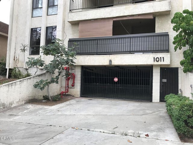 Building Photo - 1011 N Stoneman Ave