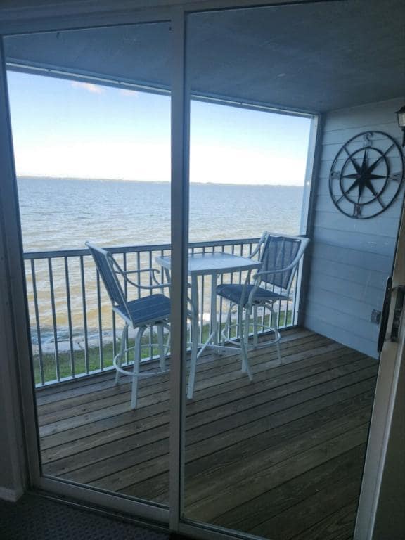 Foto del edificio - 7200 US-1