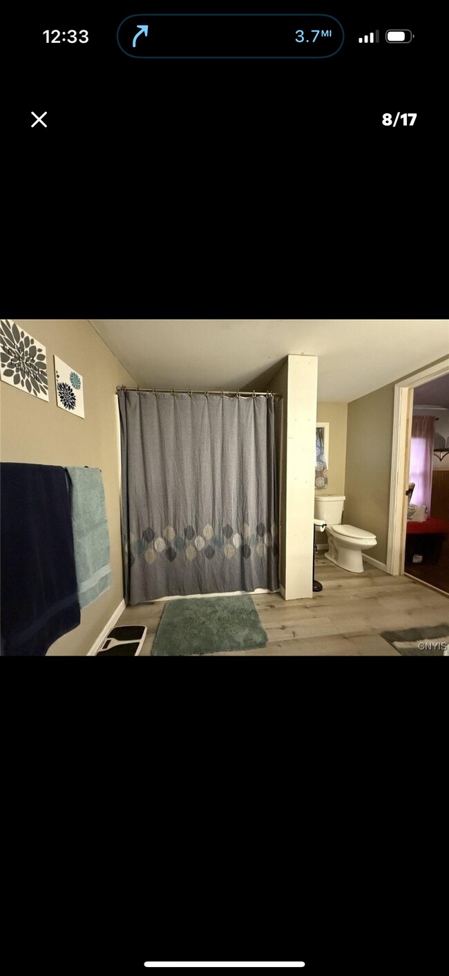 Baño - 5009 Hopkins Rd