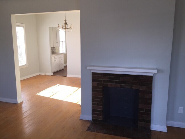 Foto del edificio - 109-111 Duplex