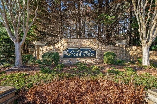 Building Photo - 294 Balaban Cir