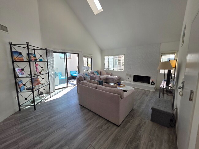Foto del edificio - 701 Kettner Blvd