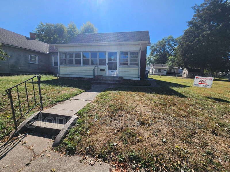 Primary Photo - 1333 Buckeye St