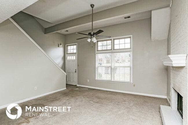 Building Photo - 6737 Willow Way Ln