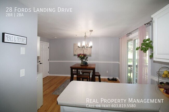 Foto del edificio - 28 Fords Landing Dr