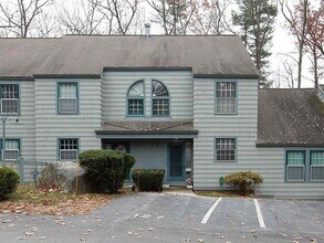 Building Photo - 1465 Hooksett Rd