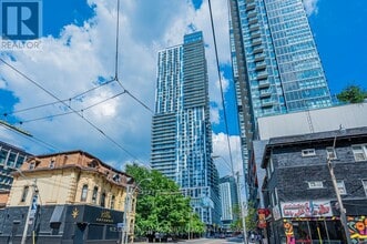 Building Photo - 251 Jarvis St