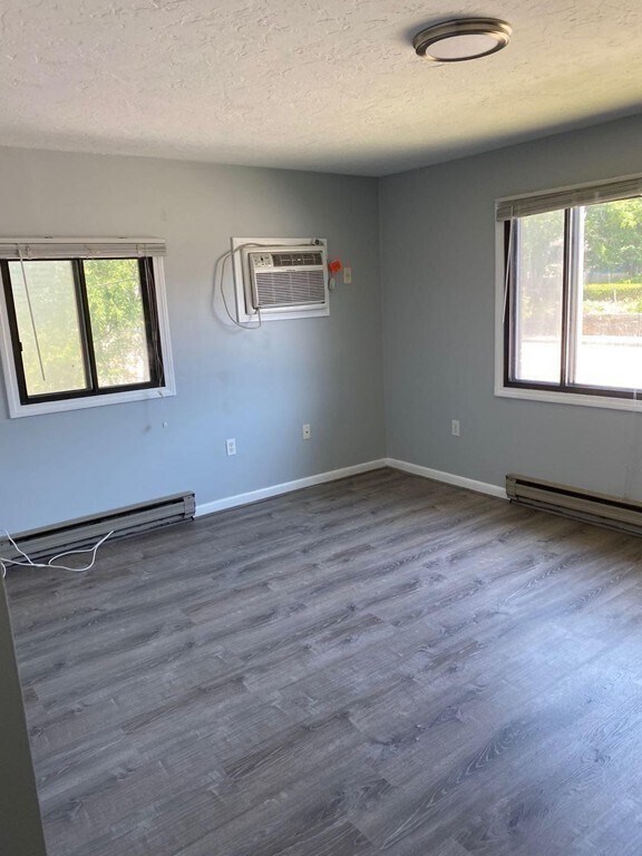 Building Photo - 317 Washington St