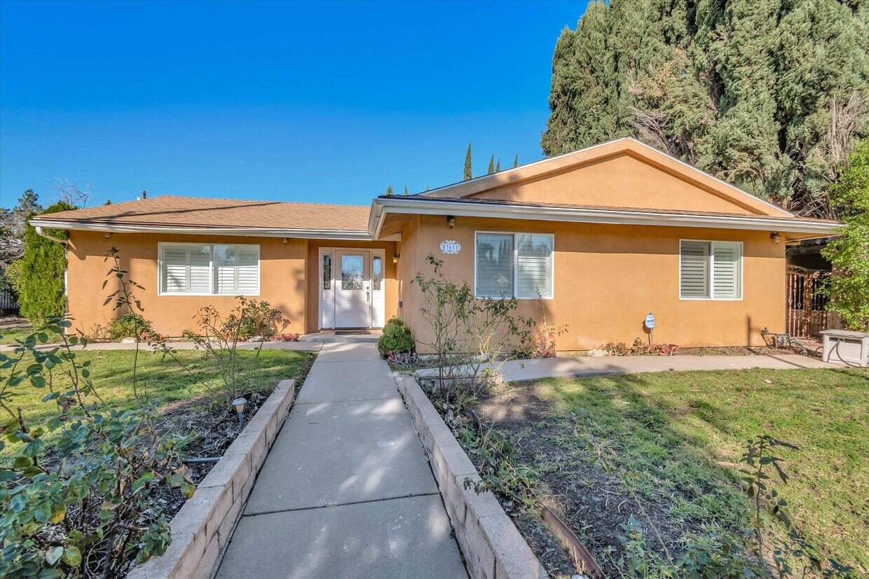 11 4 Bedroom Apartments for Rent in Northridge, CA Westside Rentals