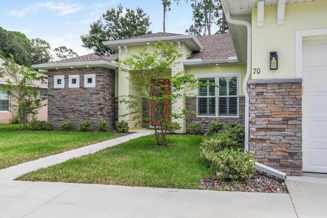 Building Photo - INDIAN TRAILS