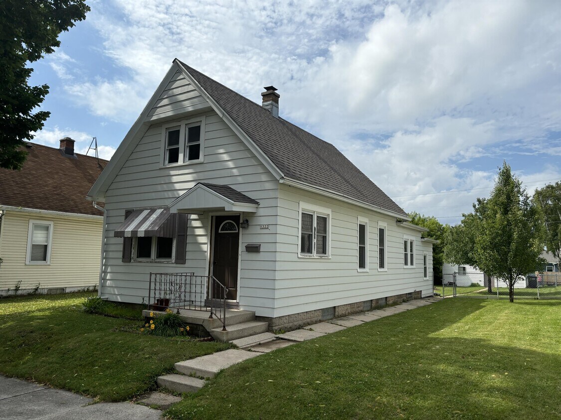 Foto principal - 1322 Georgia Ave