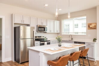 Building Photo - Windsor Hills