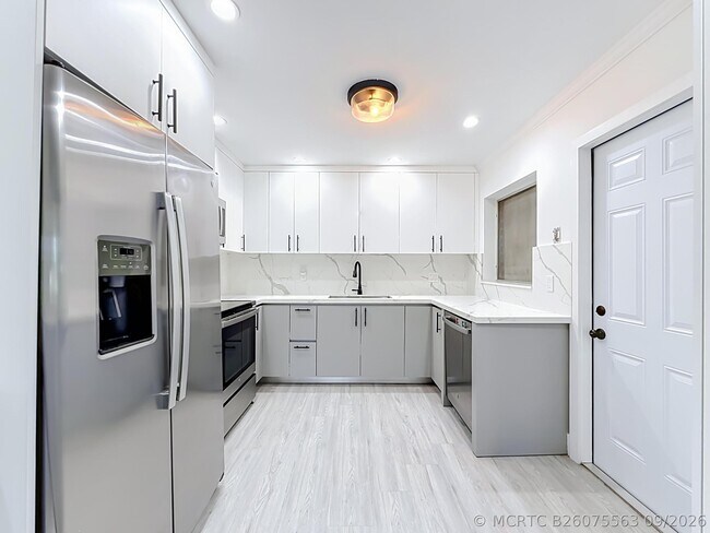 Foto del edificio - 1110 SW 31st St