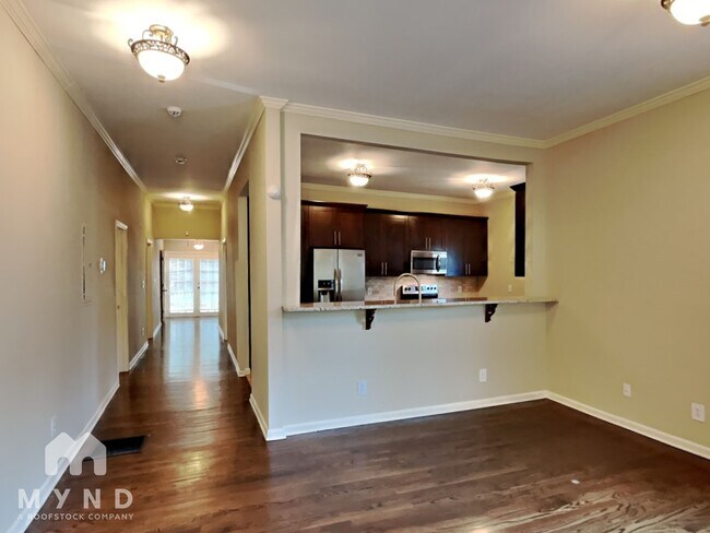 Foto del edificio - 1171 Oak St SW