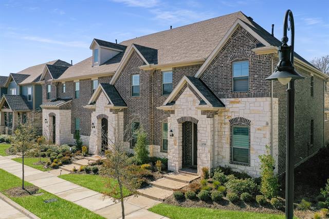 Primary Photo - 4510 Meadow Hawk Dr
