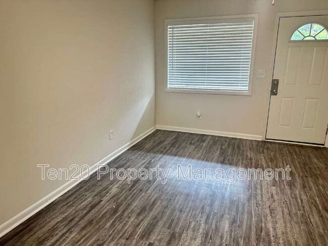 Building Photo - 817 Ragland Ct