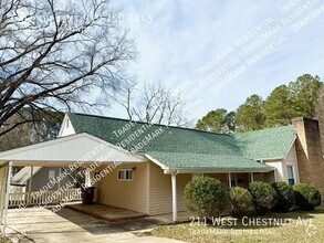 Building Photo - 211 W Chestnut Ave