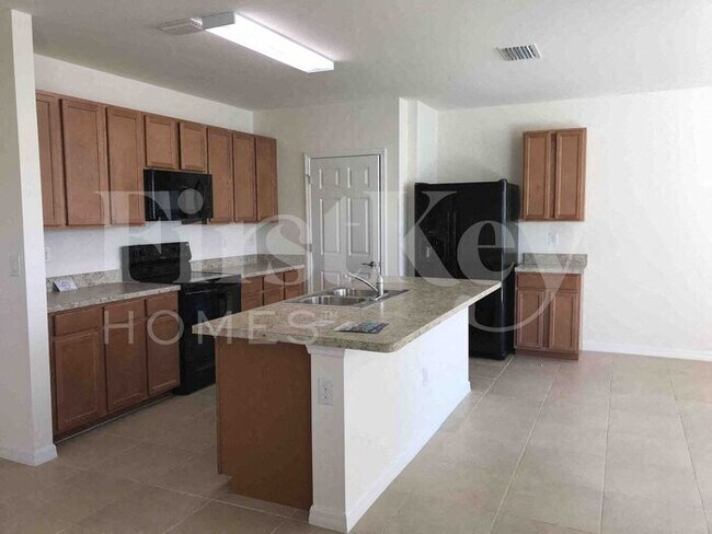 Foto del edificio - 1622 SW 22nd St