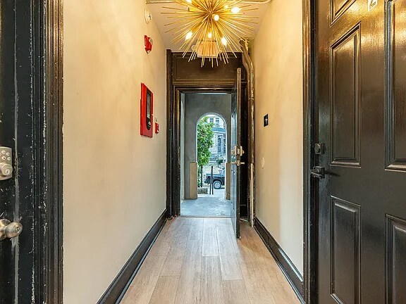 Foto del edificio - 400 Vernon Rd