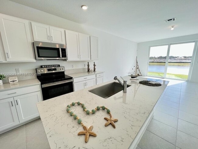 Foto del edificio - 212 SE Woodbark St