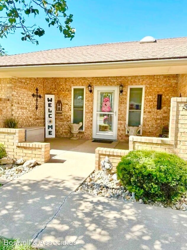 Primary Photo - 3 br, 2 bath House - 3005 Phillip Pl