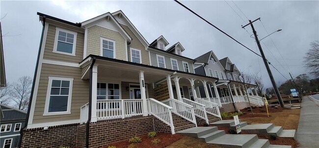 Building Photo - 156 Palm St