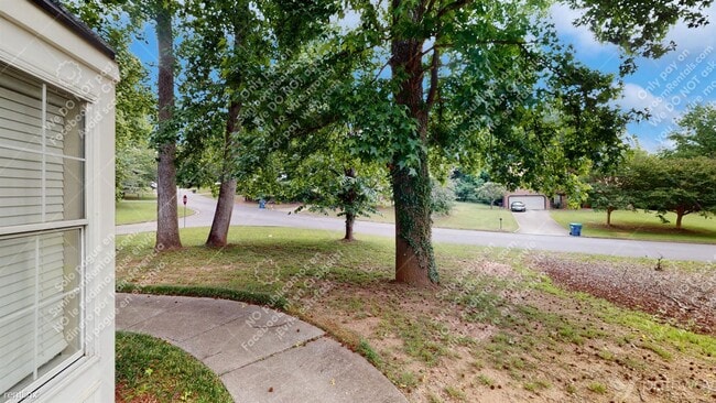 Building Photo - 4 br, 2 bath House - 200 Easton Dr SW