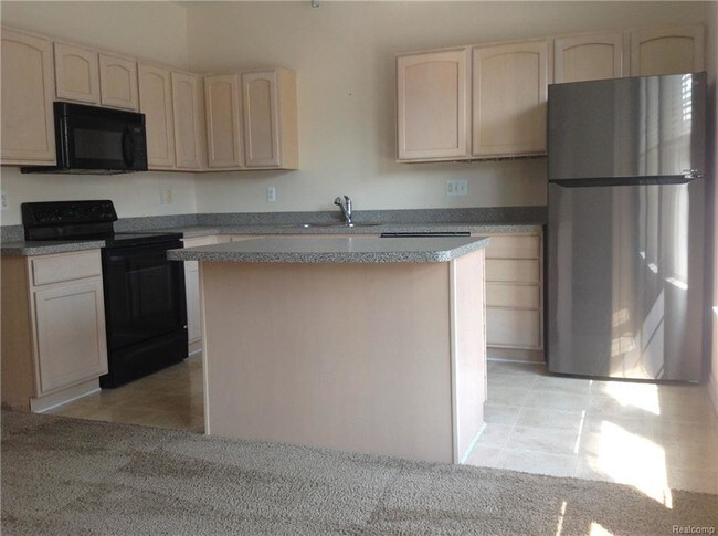 Building Photo - 20242 Rodeo Ct