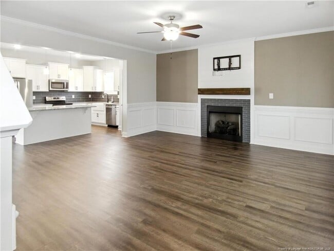 Foto del edificio - 5705 Stewart Rd