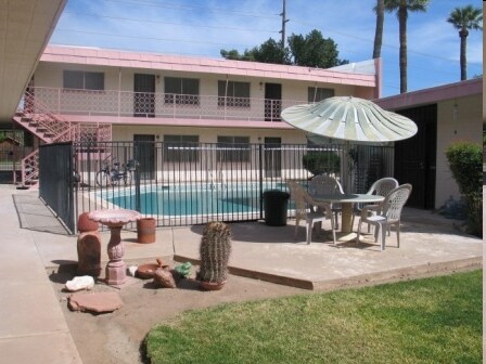 Piscina - Fleetwood Apartments