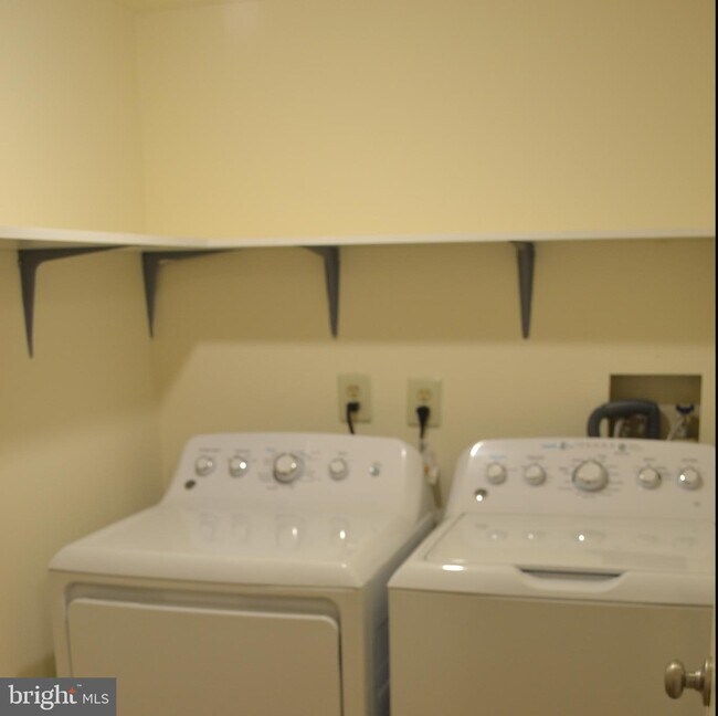 1005 Steamboat Station, Southampton, PA 18966 Condo for Rent in