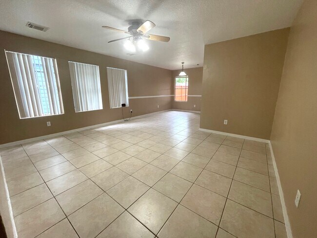 Foto del edificio - 1134 Somercotes Ln