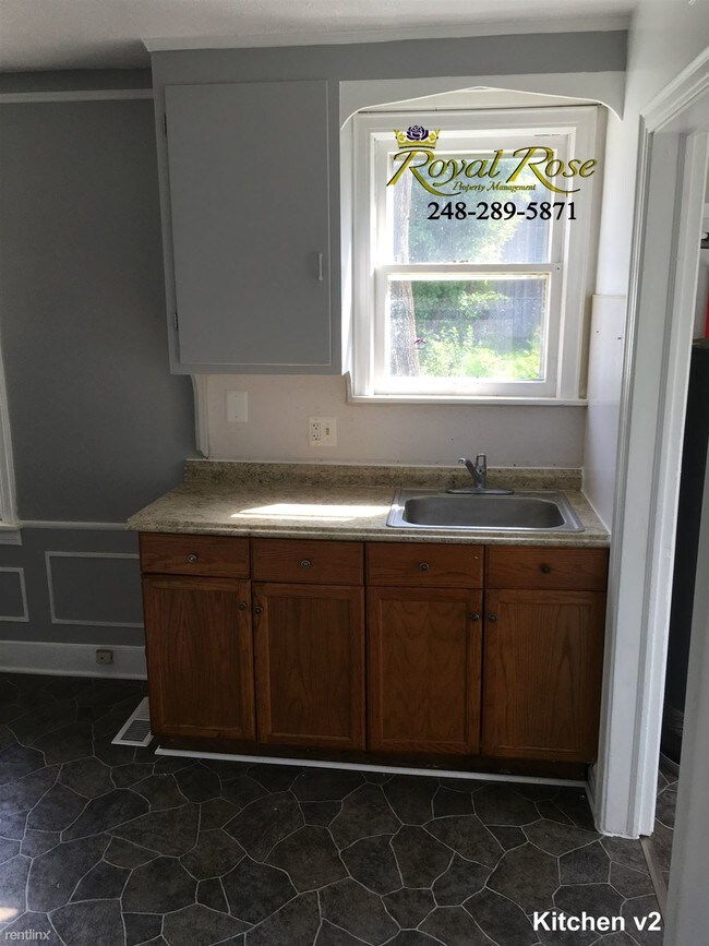 Building Photo - 2 br, 1 bath House - 4584 Radnor St