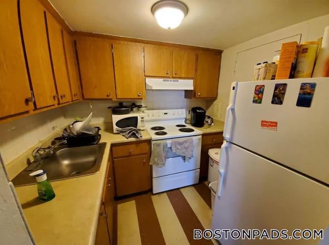 Foto del edificio - 524 Putnam Ave