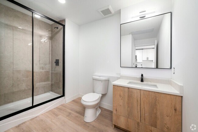 Foto del interior - 5702-5708 Georgia Ave NW