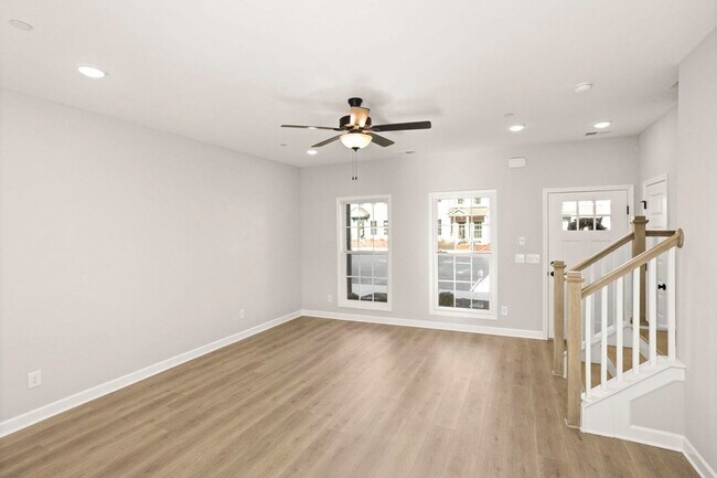 Foto del edificio - 514 Tappan Private Ln