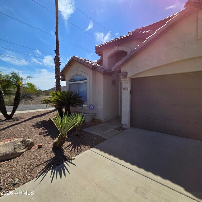 Foto del edificio - 1125 E Montoya Ln