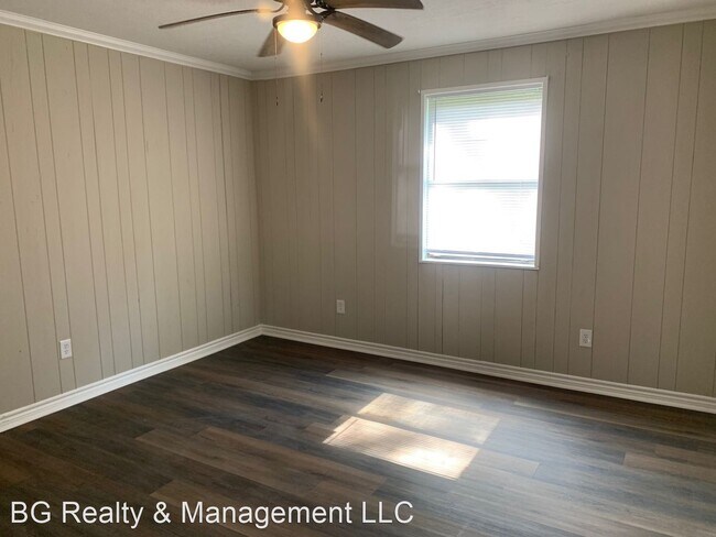 Foto del edificio - 3 br, 1 bath House - 2013 7th Ave