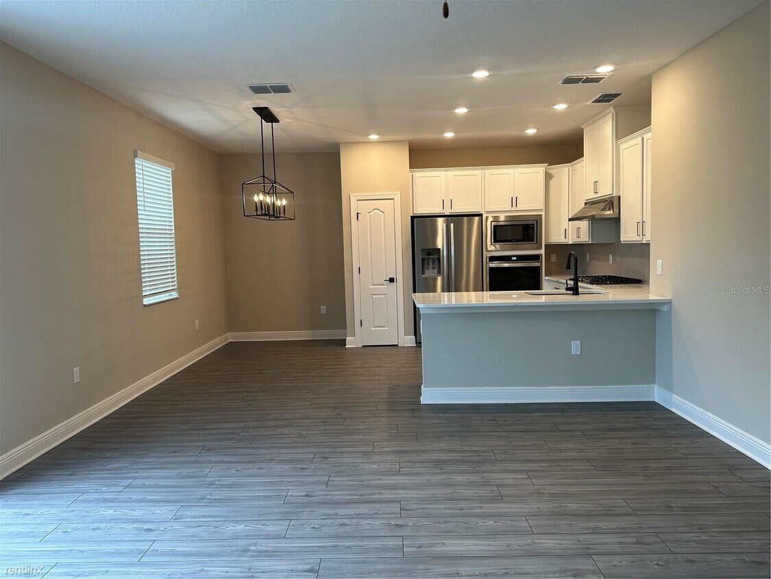 Foto del edificio - 4 br, 2.5 bath House - 1390 Greenfield Loop