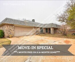 Building Photo - 3920 Tamarisk Dr